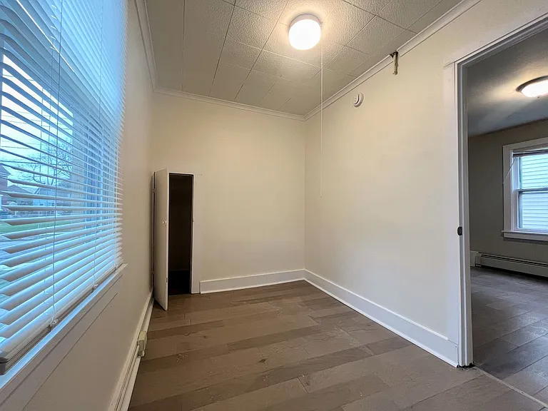 46 Hawley St — Photo 9