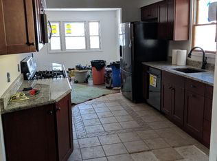 275 Novack Dr, Clayton, NJ 08312