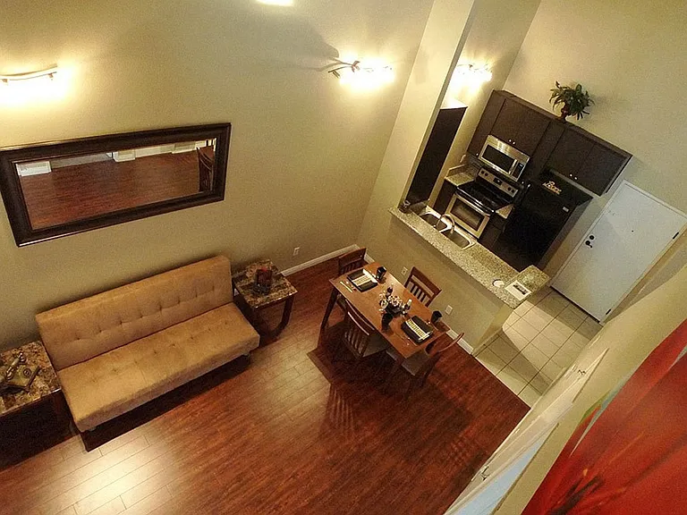 Villa De Adel Apts — Photo 191