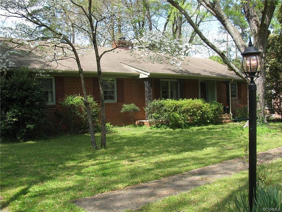 1st image of 3006 Landria Dr