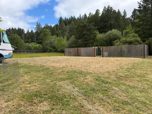 25284 Madrone Drive, Willits, CA 95490