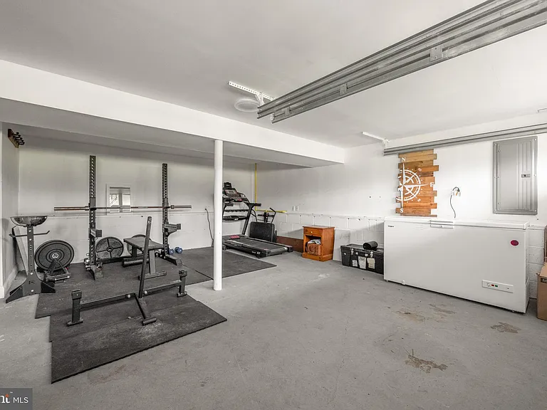 972 Log College Dr — Photo 29