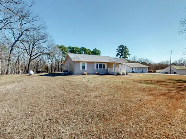 2488 Cypress Trl, New Concord, KY 42076