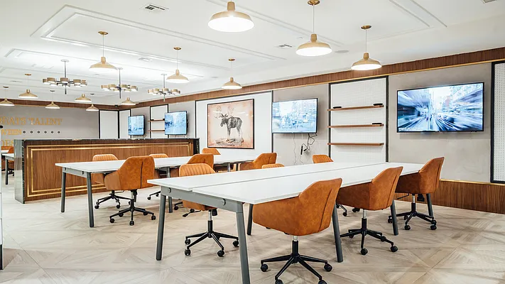 Rented by Nooklyn NYC LLC | media 112