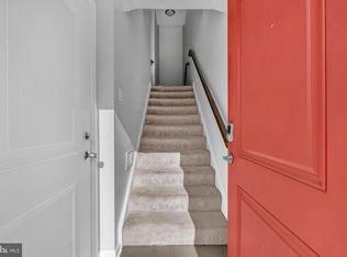 437 Woodcrest Dr SE, Washington, DC