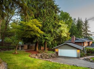 6741 W Mercer Way, Mercer Island, WA 98040