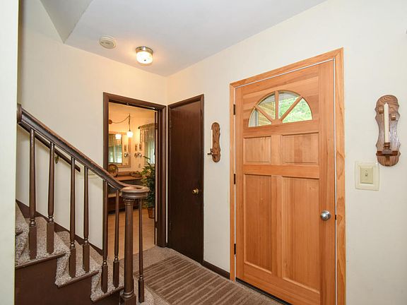 3rd image of 216 S Highland Ave