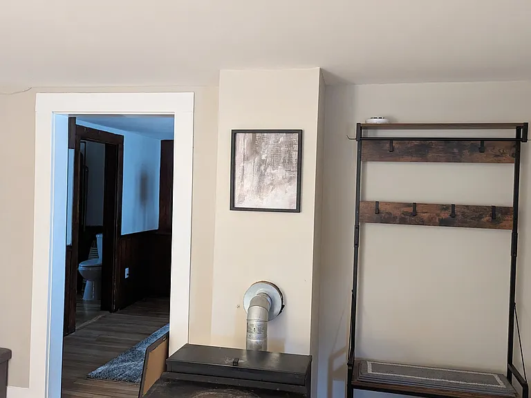 18 Wentworth Ave — Photo 11