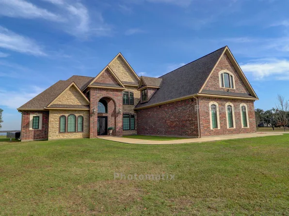 7151 Olsen Rd, Sulphur, LA 70665