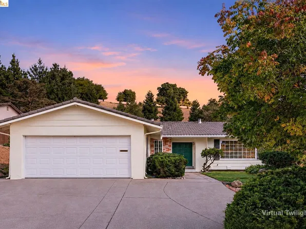 2616 Woodside Ct, Pinole, CA 94564