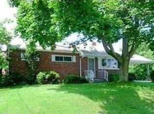 33 Hall Rd, Shoemakersville, PA 19555