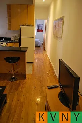 Rented by KVNY Soho | media 43