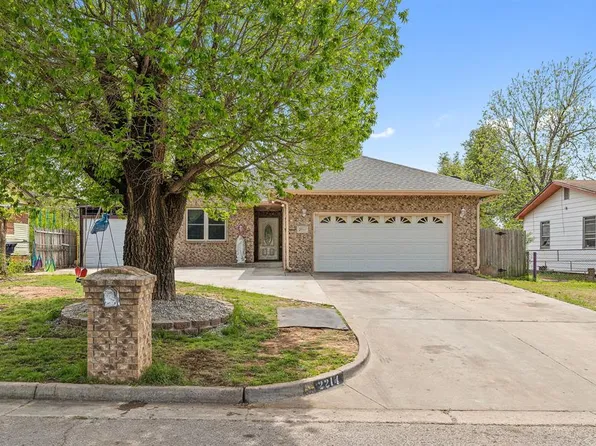 2214 SW 54th St, Oklahoma City, OK 73119