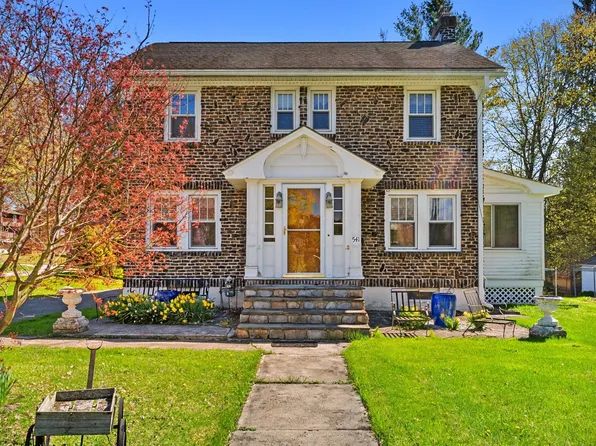 541 West St, Pittsfield, MA 01201