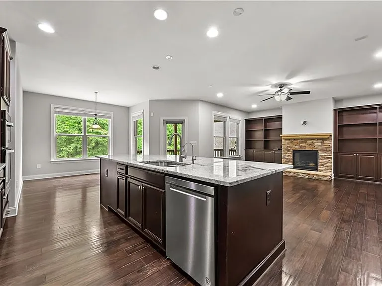 9965 Cameron Parc Cir — Photo 17