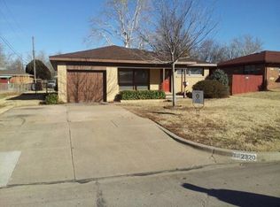 2320 E Blake St, Wichita, KS 67211