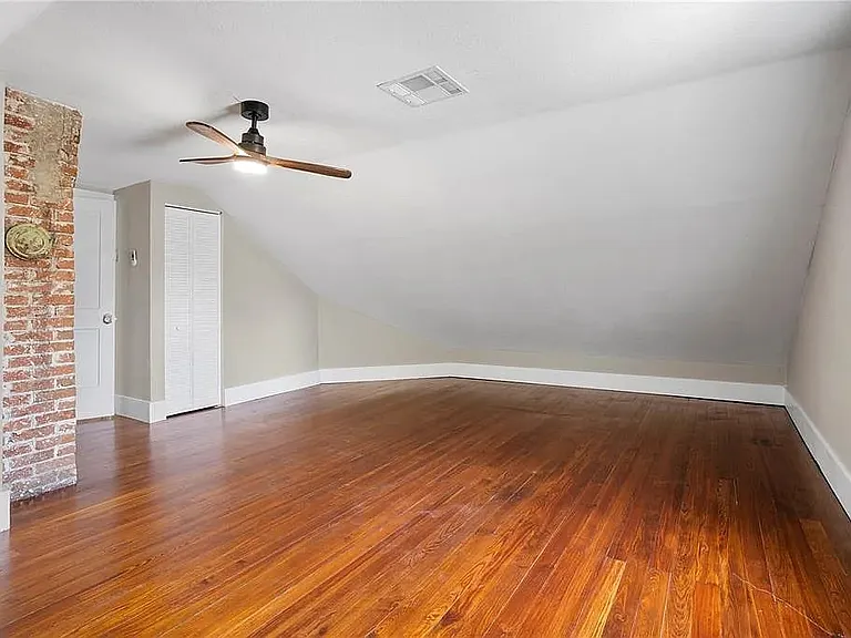 119 Leon Ave — Photo 22