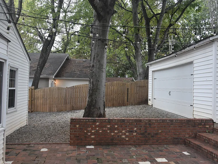 1919 Vanderbilt Cir SW — Photo 27