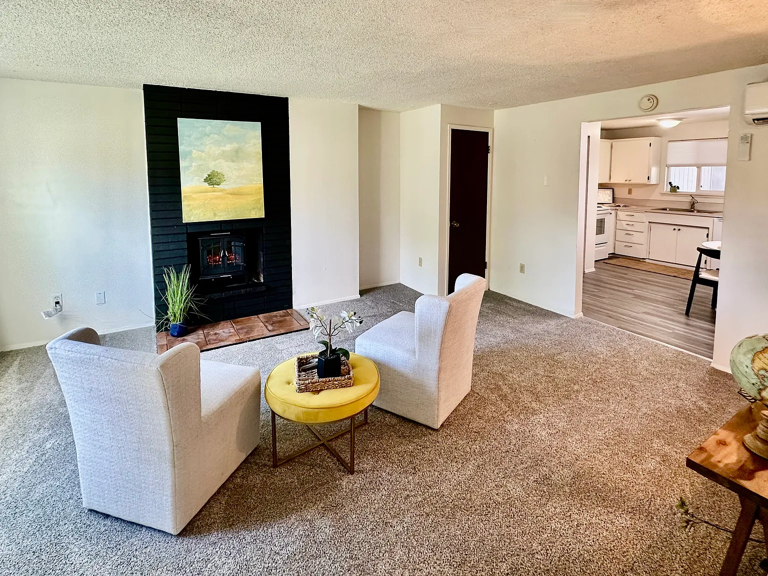 2 bed, 1.5 bath, 1100 sqft, $1,950 — Photo 1