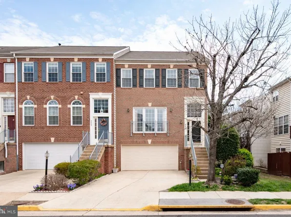 6665 Scottswood St, Alexandria, VA 22315