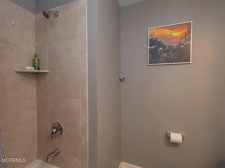 3 Bauer Ln — Photo 25