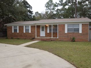 304 Cloverdale Blvd, Fort Walton Beach, FL 32547