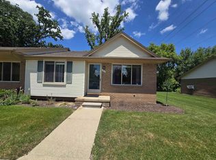 347 Fairgrove St, Romeo, MI 48065