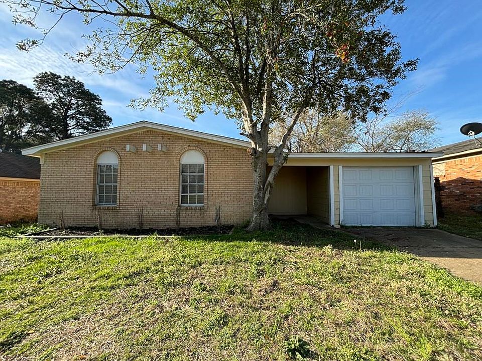 1st image of 3479 Pine Ridge Ln