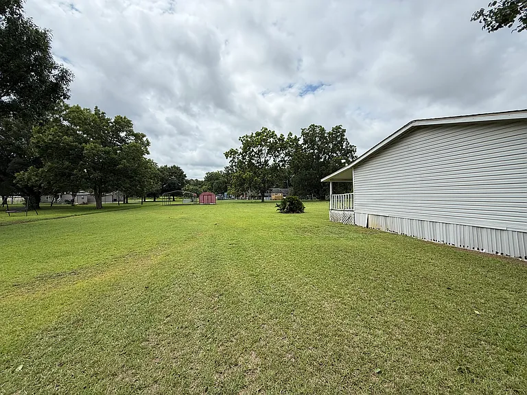 82 Sketo Rd — Photo 3