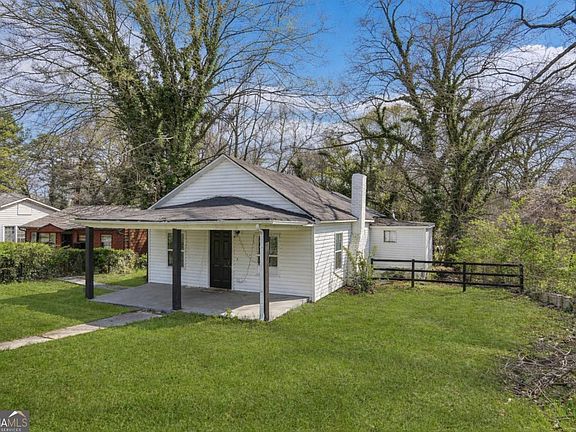 2nd image of 2794 7th St SW