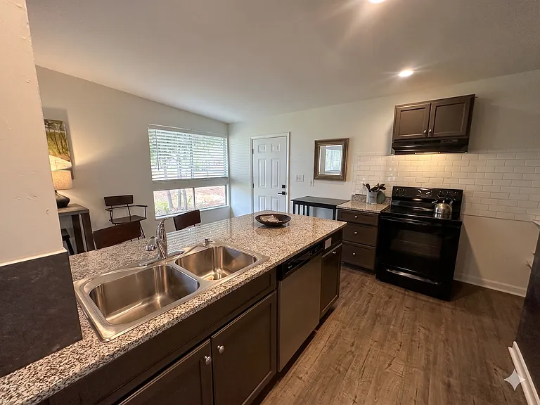 1003 Broad River Dr — Photo 26