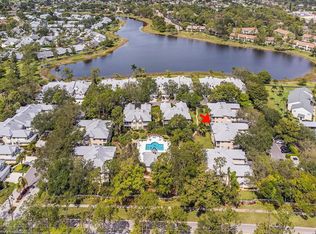 2852 Aintree Ln APT K101, Naples, FL 34112