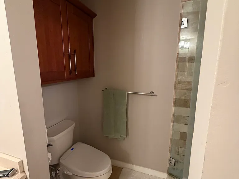 Plenty of storage in the bathroom