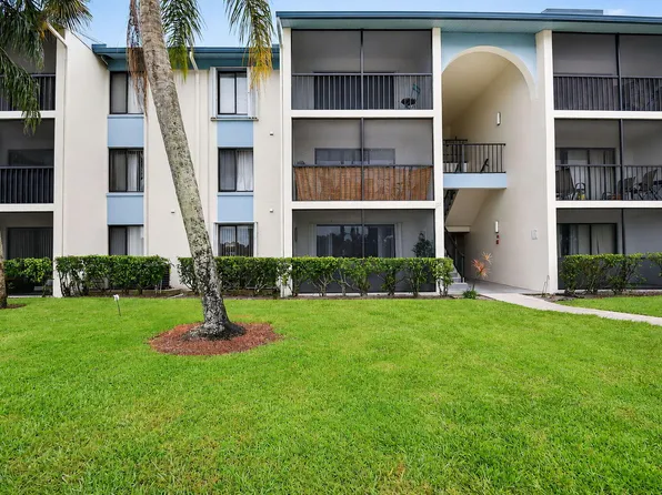 1108 Green Pine Boulevard #E1, West Palm Beach, FL 33409