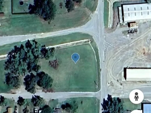 428 Kiowa Ave #4-11, Mountain View, OK 73062