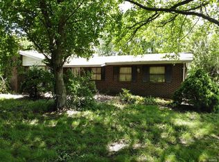 1112 Scott Troy Rd, Lebanon, IL 62254