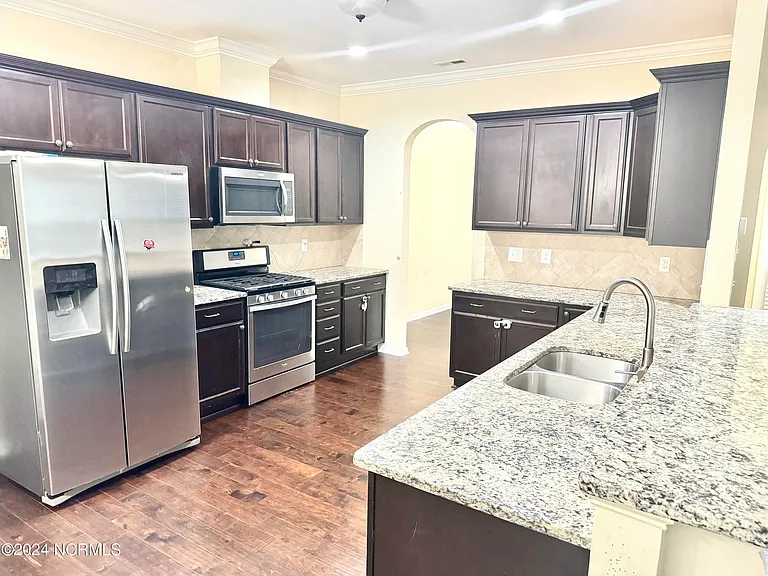 3600 S Bend Rd — Photo 5