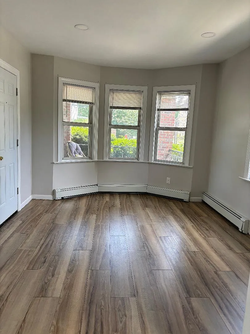 1 bed, $1,900 — Photo 1