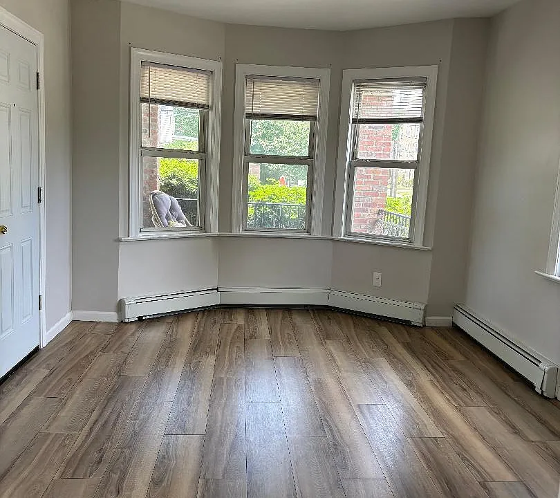 79 Spruce St #1