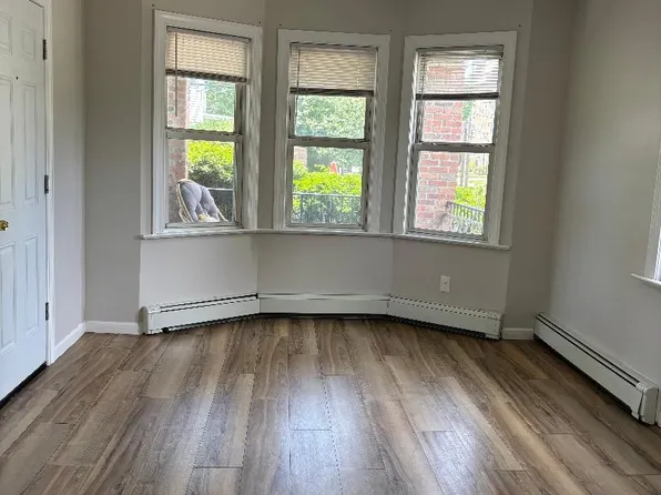 79 Spruce St APT 1, Bloomfield, NJ 07003