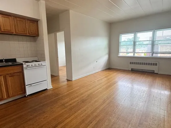 2023-2025 N Harlem Ave, 2023 N Harlem Ave APT C12, Chicago, IL 60707