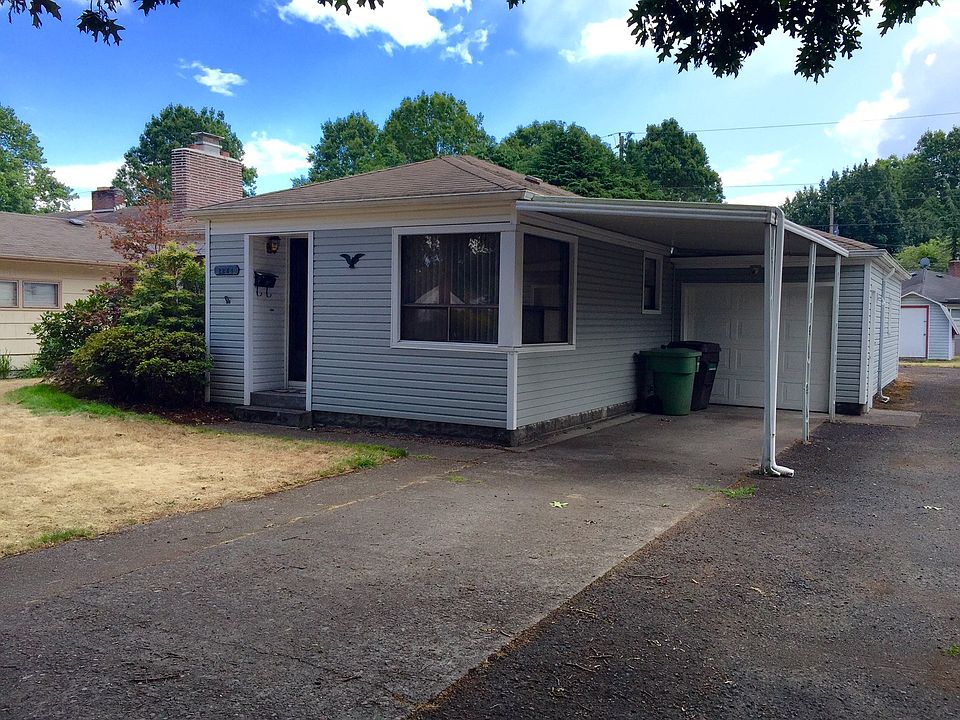 2nd image of 2241 Washington Way