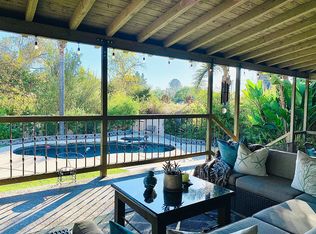 1405 Chestnut Ln, Vista, CA 92084