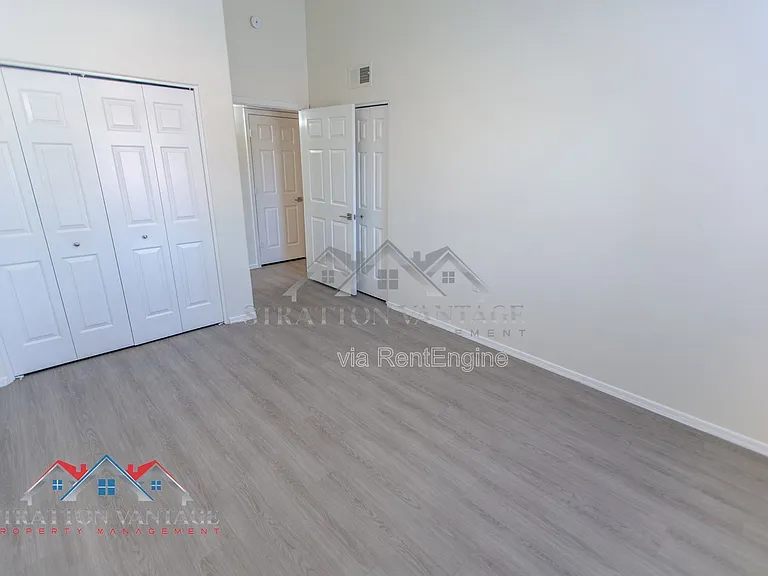 10401 N 52nd St #226 — Photo 15