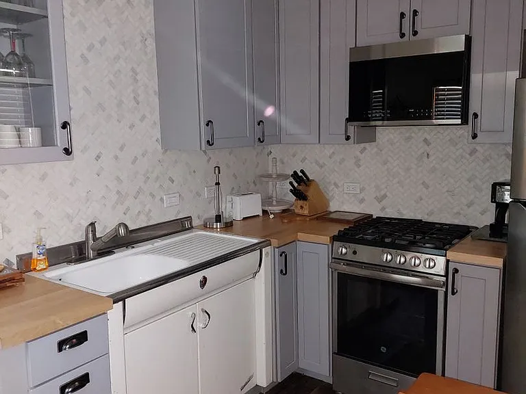 1061 Echo Rd — Photo 1