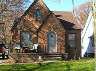 3248 Berea Rd, Cleveland, OH 44111