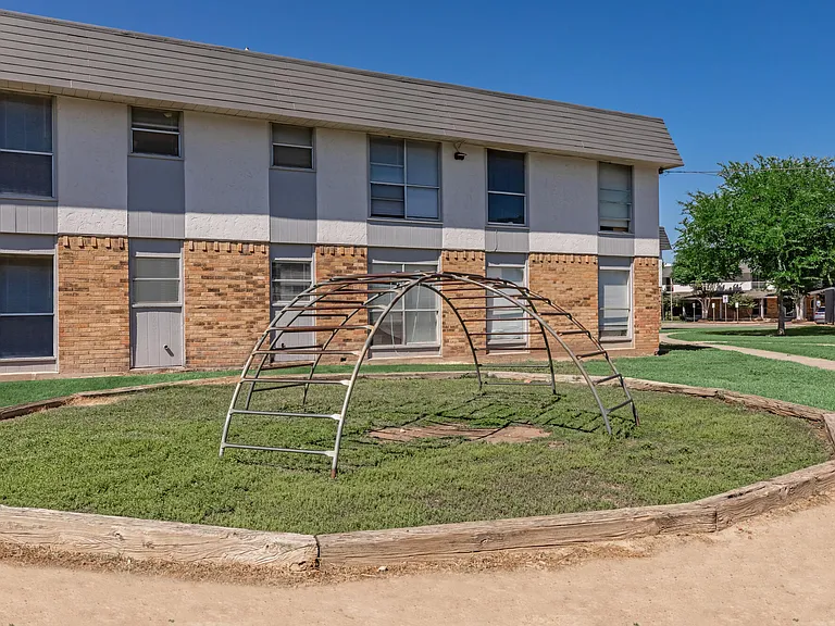 Oak Meadow Villa — Photo 4