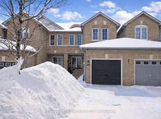 389 Ferndale Dr S, Barrie, ON L4N 0M1