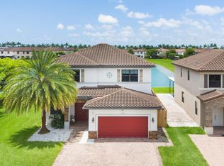 11710 SW 251st St, Miami, FL 33032