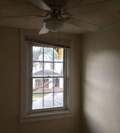 2nd image of 3129 5th Ave